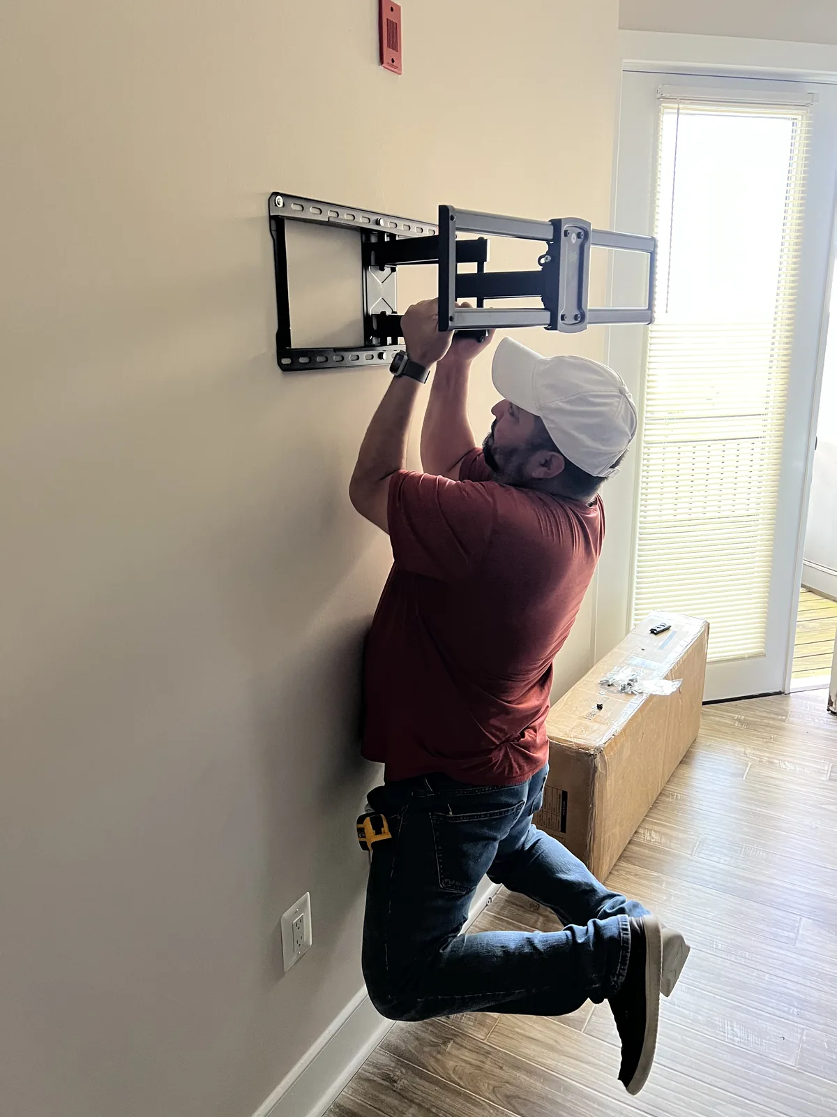 Photo of completed Capital Mounting job
